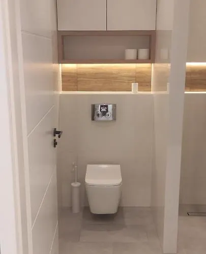 Sw. Ducha 29-31 דירה *